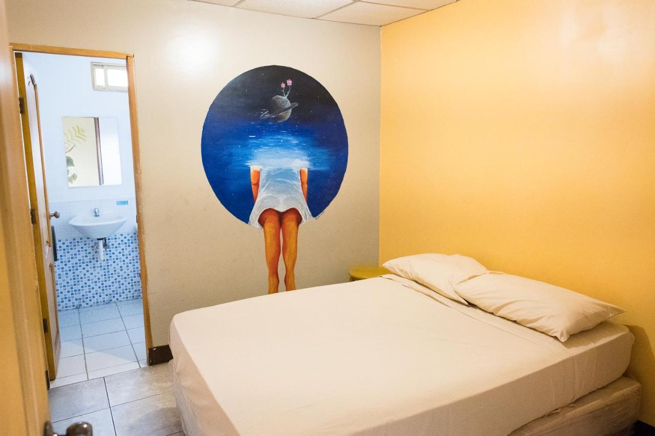 Hostel Nucapacha Guayaquil Exterior photo