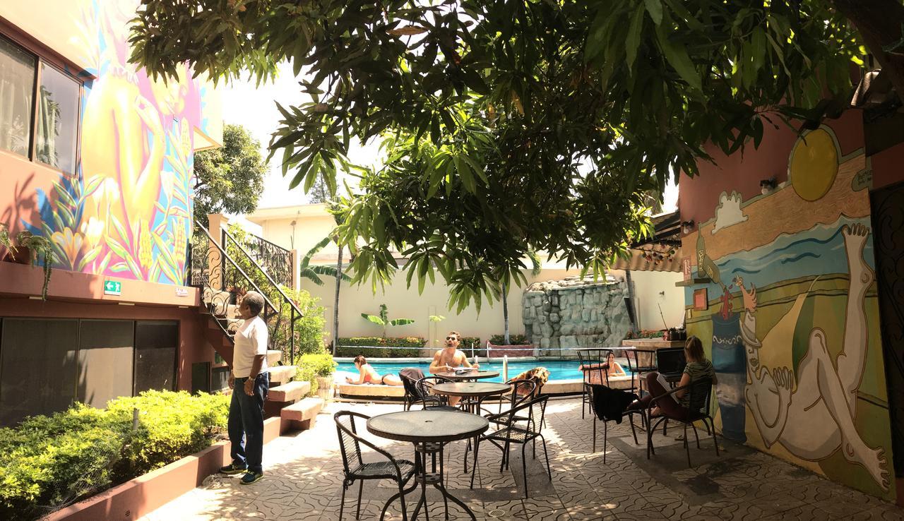 Hostel Nucapacha Guayaquil Exterior photo